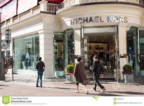 michael kors retailer|where is Michael Kors located.